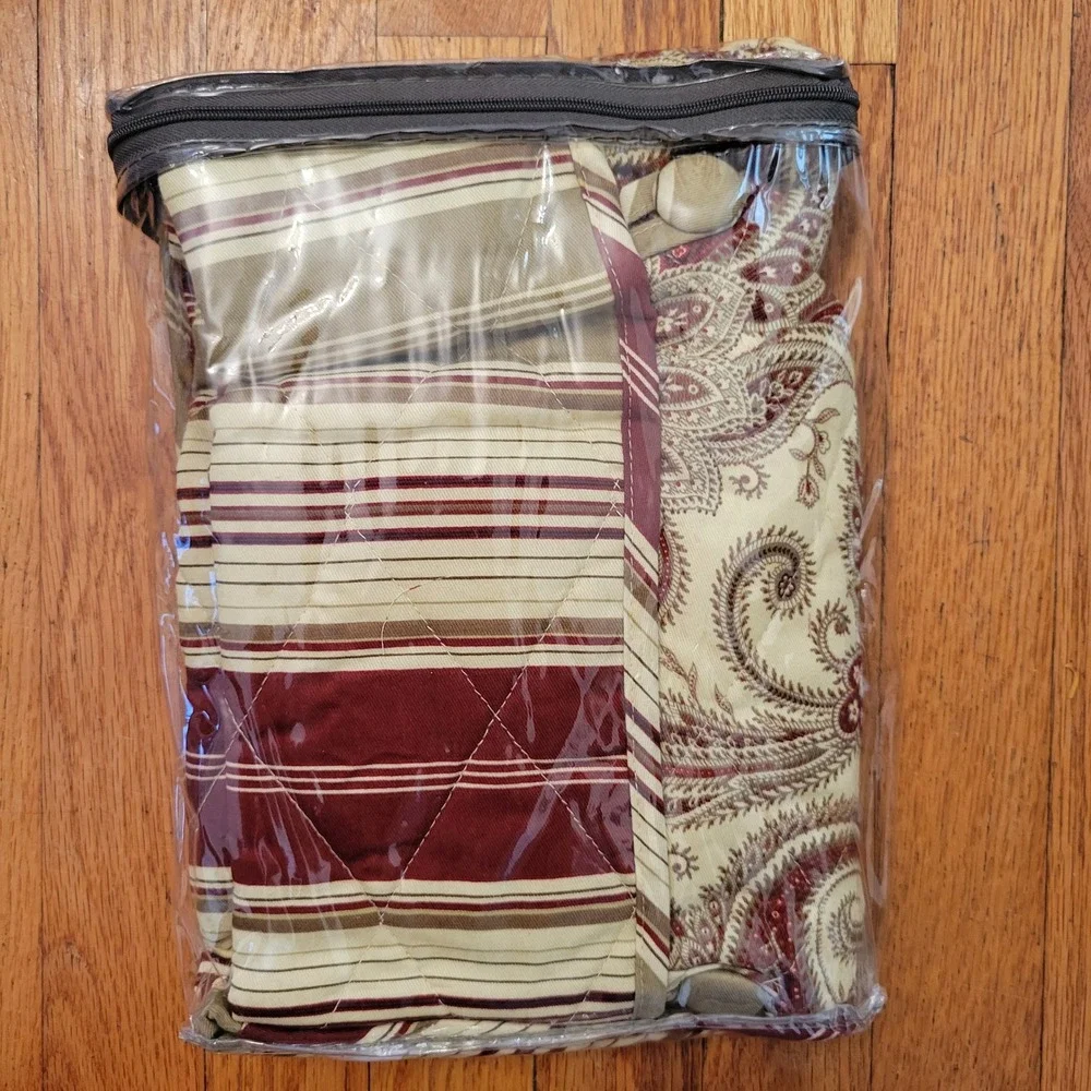 Waverly Rustic Haven Quilted Valance Reversible Window Treatment‎ 50x16 in